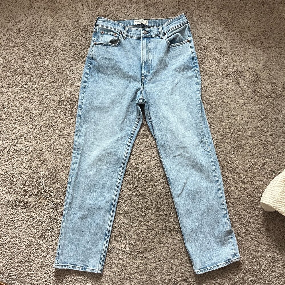 Abercrombie The Ankle Straight Ultra High Rise: 12 Tall